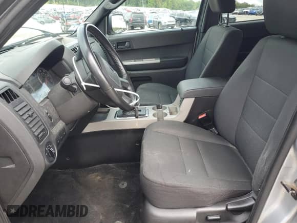 2011 Ford Escape XLT с VIN 1FMCU9DG3BKC58433, выставлен на аукционе Copart как лот 71597035 с пробегом 164 068 миль миль и Чистый • Clean title. История ставок и продаж доступна на DreamBid. Изображение 7.