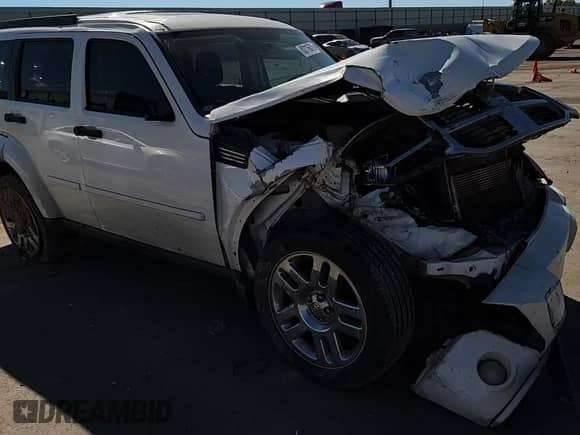2008 Dodge Nitro SLT with VIN 1D8GT58K78W216835, listed as a Copart auction lot 82116015 with 220,438 mi miles and Salvage title. Bid and sale history available at DreamBid. Image 13.