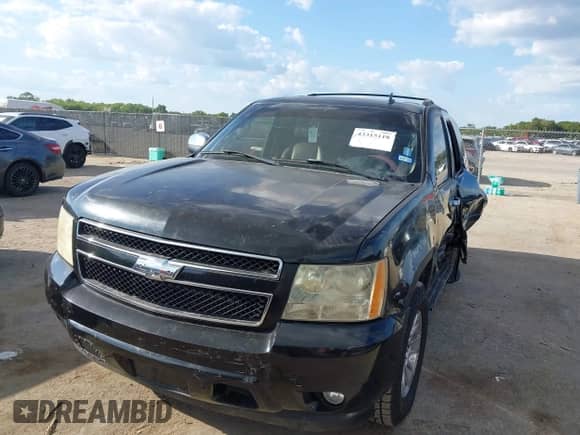 2007 Chevrolet Tahoe LT z VIN 1GNFC13047R406069, wystawiony jako IAAI lot #43315118 z przebiegiem 196 957 mil mil oraz . Historia ofert i sprzedaży dostępna na DreamBid. Obrazek 17.