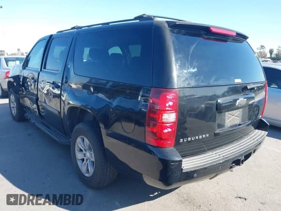 2007 Chevrolet Suburban z VIN 1GNFC16YX7R257071, wystawiony jako IAAI lot #41867224 z przebiegiem 203 385 mil mil oraz . Historia ofert i sprzedaży dostępna na DreamBid. Obrazek 3.