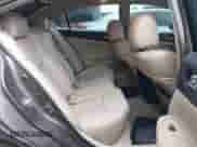 2013 Nissan Maxima SV z VIN 1N4AA5AP0DC818817, wystawiony jako IAAI lot #41502032 z przebiegiem 152 692 mil mil oraz . Historia ofert i sprzedaży dostępna na DreamBid. Obrazek 8.