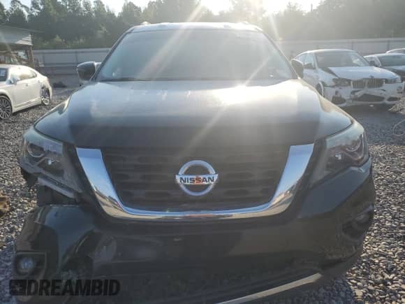 2017 Nissan Pathfinder SV with VIN 5N1DR2MM6HC650036, listed as a Copart auction lot 71646345 with 149,120 mi miles and Clean title. Bid and sale history available at DreamBid. Image 5.