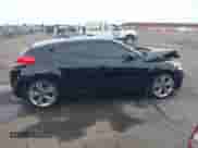 2012 Hyundai Veloster w/Black Int z VIN KMHTC6AD3CU066110, wystawiony jako IAAI lot #43273448 z przebiegiem 97 397 mil mil oraz . Historia ofert i sprzedaży dostępna na DreamBid. Obrazek 13.