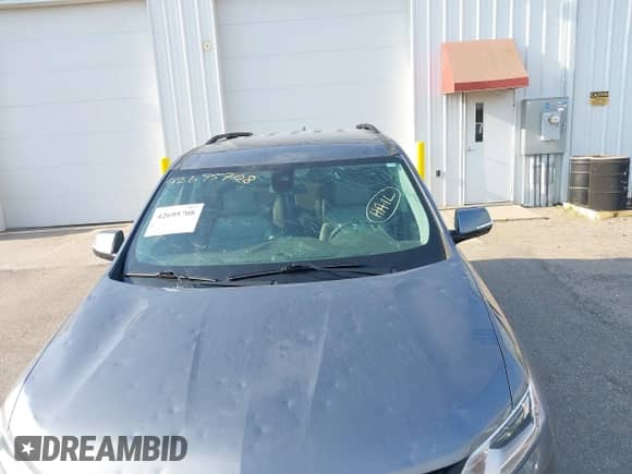 2020 Chevrolet Traverse LT z VIN 1GNEVHKW0LJ106607, wystawiony jako IAAI lot #42695708 z przebiegiem 76 700 mil mil oraz . Historia ofert i sprzedaży dostępna na DreamBid. Obrazek 6.