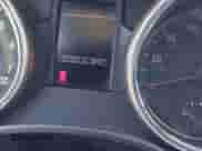 2013 Jeep Grand Cherokee Limited z VIN 1C4RJFBT8DC657129, wystawiony jako IAAI lot #43372561 z przebiegiem 157 836 mil mil oraz . Historia ofert i sprzedaży dostępna na DreamBid. Obrazek 7.