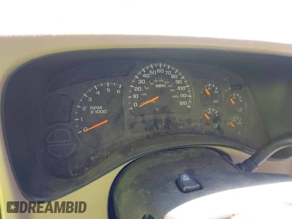 2003 Chevrolet Tahoe LT z VIN 1GNEC13Z83R104031, wystawiony jako IAAI lot #43337191 z przebiegiem Nie podano mil oraz . Historia ofert i sprzedaży dostępna na DreamBid. Obrazek 7.