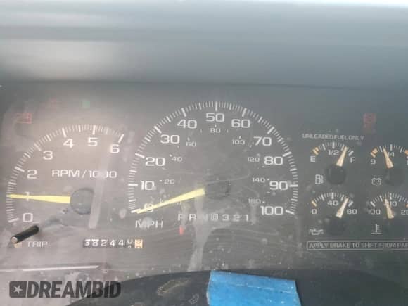 1997 Chevrolet Silverado 1500 with VIN 1GCEC19W5VE162632, listed as a Copart auction lot 80804895 with 382,440 mi miles and Salvage title. Bid and sale history available at DreamBid. Image 9.