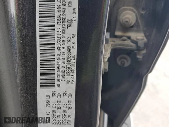 2019 Ram 1500 Laramie z VIN 1C6SRFDT4KN806409, wystawiony jako Copart lot #53093985 z przebiegiem 119 184 mil mil oraz Szkoda całkowita • Salvage title. Historia ofert i sprzedaży dostępna na DreamBid. Obrazek 14.