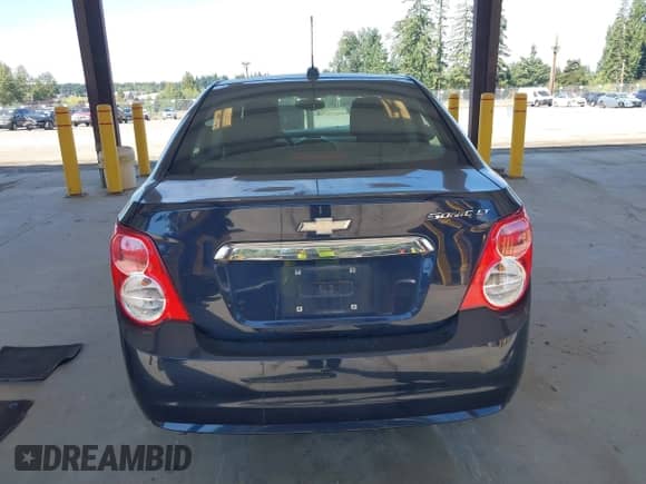 2016 Chevrolet Sonic LT с VIN 1G1JC5SH4G4132492, выставлен на аукционе IAAI как лот 43030136 с пробегом 121 146 миль миль и . История ставок и продаж доступна на DreamBid. Изображение 17.