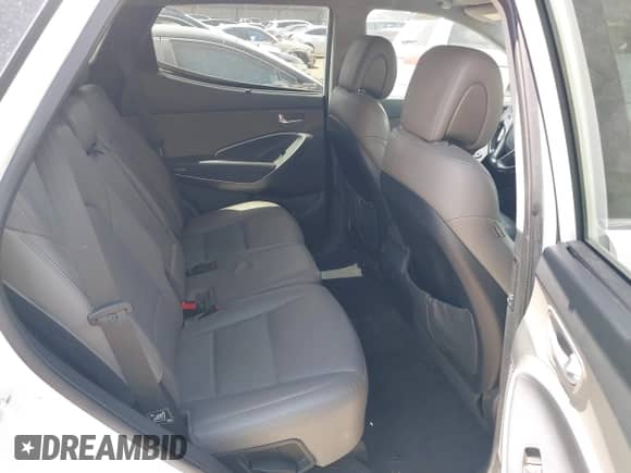 2015 Hyundai Santa Fe с VIN 5XYZU3LB8FG237042, выставлен на аукционе IAAI как лот 43003060 с пробегом 126 844 миль миль и . История ставок и продаж доступна на DreamBid. Изображение 8.