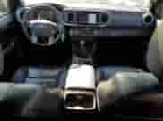 2021 Toyota Tacoma SR z VIN 3TYCZ5AN3MT024049, wystawiony jako Copart lot #84284885 z przebiegiem 75 927 mil mil oraz Szkoda całkowita • Salvage title. Historia ofert i sprzedaży dostępna na DreamBid. Obrazek 8.
