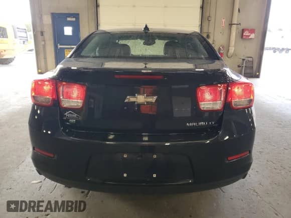 2015 Chevrolet Malibu LT z VIN 1G11C5SL0FF123179, wystawiony jako Copart lot #81442105 z przebiegiem 113 317 mil mil oraz Szkoda całkowita • Salvage title. Historia ofert i sprzedaży dostępna na DreamBid. Obrazek 6.