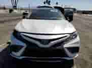 2021 Toyota Camry Hybrid XSE with VIN 4T1K31AK4MU023460, listed as a Copart auction lot 70783095 with 93,200 mi miles and Salvage title. Bid and sale history available at DreamBid. Image 5.