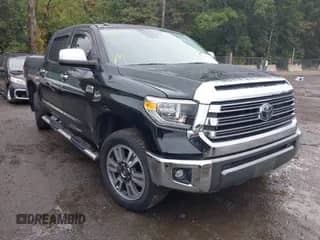 2019 Toyota Tundra SR5 с VIN 5TFAY5F15KX792392, выставлен на аукционе IAAI как лот 43157300 с пробегом 73 246 миль миль и . История ставок и продаж доступна на DreamBid. Изображение 1.