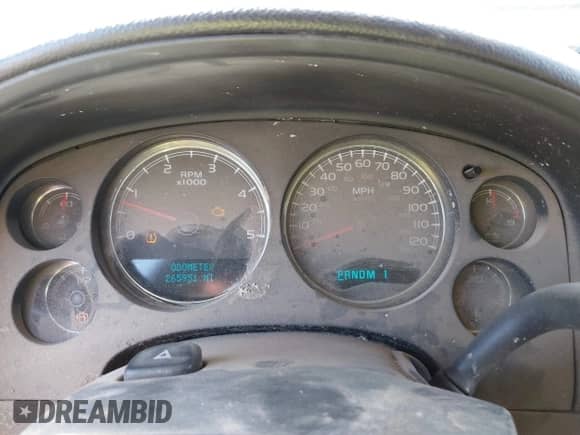 2007 Chevrolet Silverado 3500HD SRW 1LT с VIN 1GCHK33667F500606, выставлен на аукционе IAAI как лот 41955389 с пробегом 265 951 миль миль и . История ставок и продаж доступна на DreamBid. Изображение 7.