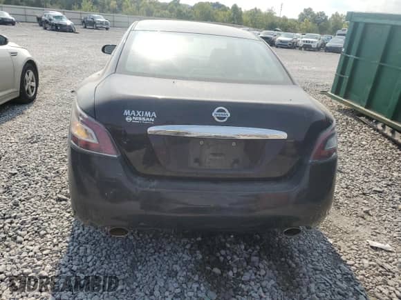 2013 Nissan Maxima SV z VIN 1N4AA5AP8DC838894, wystawiony jako Copart lot #71678155 z przebiegiem 194 284 mil mil oraz Szkoda całkowita • Salvage title. Historia ofert i sprzedaży dostępna na DreamBid. Obrazek 6.