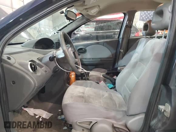 2007 Saturn ION ION 2 с VIN 1G8AZ58F17Z174482, выставлен на аукционе Copart как лот 74376564 с пробегом 236 151 миль миль и На запчасти • Non repairable. История ставок и продаж доступна на DreamBid. Изображение 7.