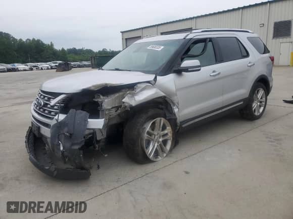 2017 Ford Explorer Limited z VIN 1FM5K7F84HGA26198, wystawiony jako Copart lot #59680335 z przebiegiem 109 336 mil mil oraz Szkoda całkowita • Salvage title. Historia ofert i sprzedaży dostępna na DreamBid. Obrazek 1.