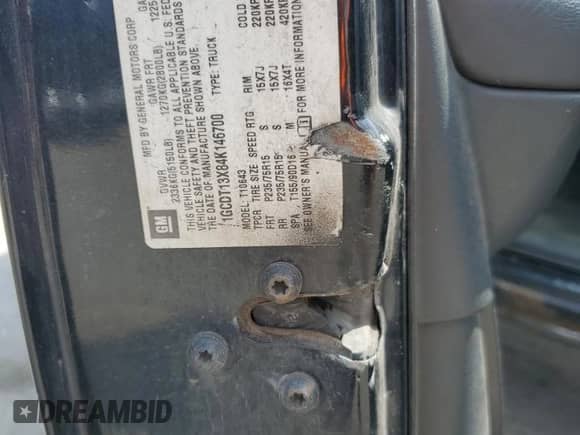 2004 Chevrolet S-10 LS z VIN 1GCDT13X84K146700, wystawiony jako Copart lot #57157835 z przebiegiem 164 393 mil mil oraz Szkoda całkowita • Salvage title. Historia ofert i sprzedaży dostępna na DreamBid. Obrazek 12.