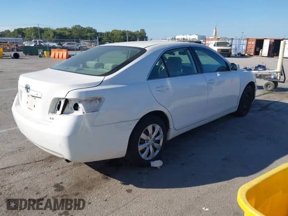 2009 Toyota Camry with VIN 4T1BE46K59U884108, listed as a IAAI auction lot 43377677 with 270,440 mi miles and . Bid and sale history available at DreamBid. Image 4.