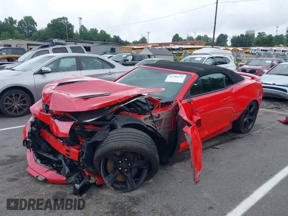 2016 Chevrolet Camaro 2SS с VIN 1G1FH3D70G0170812, выставлен на аукционе IAAI как лот 42706475 с пробегом 92 084 миль миль и . История ставок и продаж доступна на DreamBid. Изображение 17.