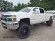 2017 Chevrolet Silverado 2500HD Work Truck z VIN 1GC1KUEG7HF226685, wystawiony jako IAAI lot #42839054 z przebiegiem 204 220 mil mil oraz . Historia ofert i sprzedaży dostępna na DreamBid. Obrazek 17.