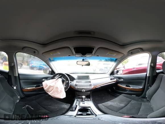 2012 Honda Accord EX z VIN 1HGCP2F7XCA039431, wystawiony jako IAAI lot #43038015 z przebiegiem 198 449 mil mil oraz . Historia ofert i sprzedaży dostępna na DreamBid. Obrazek 19.