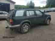 1998 Nissan Pathfinder XE with VIN JN8AR05Y5WW261367, listed as a Copart auction lot 63937595 with 162,248 mi miles and Non repairable. Bid and sale history available at DreamBid. Image 3.