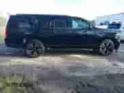2019 Chevrolet Suburban Premier with VIN 1GNSKJKJ3KR330784, listed as a IAAI auction lot 43423030 with 204,797 mi miles and . Bid and sale history available at DreamBid. Image 12.