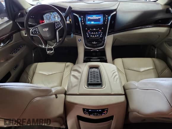 2015 Cadillac Escalade Premium z VIN 1GYS4NKJ4FR710193, wystawiony jako Copart lot #71468005 z przebiegiem 122 072 mil mil oraz Czysty tytuł • Clean title. Historia ofert i sprzedaży dostępna na DreamBid. Obrazek 8.