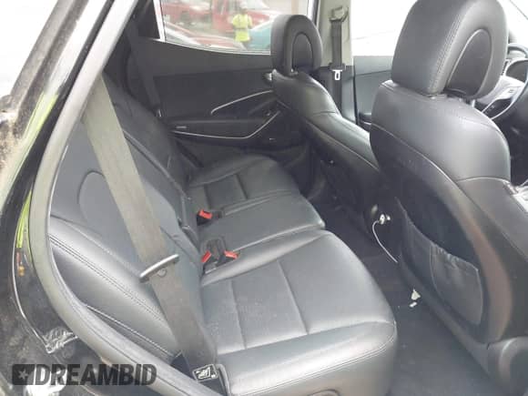 2014 Hyundai Santa Fe с VIN 5XYZU3LA2EG212742, выставлен на аукционе IAAI как лот 43047398 с пробегом 161 996 миль миль и . История ставок и продаж доступна на DreamBid. Изображение 8.