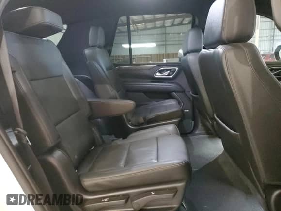 2021 Chevrolet Tahoe Z71 z VIN 1GNSKPKD7MR492157, wystawiony jako Copart lot #83930395 z przebiegiem 68 466 mil mil oraz Nie do naprawy • Non repairable. Historia ofert i sprzedaży dostępna na DreamBid. Obrazek 11.