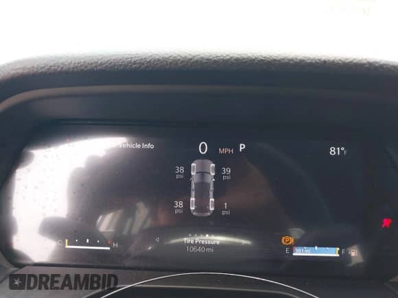 2024 Jeep Grand Cherokee Limited with VIN 1C4RJHBG1RC103761, listed as a IAAI auction lot 42372590 with 10,640 mi miles and . Bid and sale history available at DreamBid. Image 7.