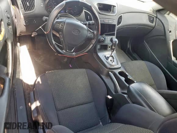 2011 Hyundai Genesis Coupe Premium с VIN KMHHT6KD1BU060700, выставлен на аукционе Copart как лот 65214195 с пробегом 86 266 миль миль и Списание • Salvage title. История ставок и продаж доступна на DreamBid. Изображение 8.
