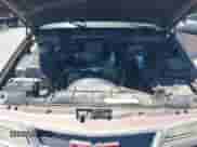 1996 GMC Sierra 1500 z VIN 2GTEC19M3T1502695, wystawiony jako IAAI lot #42199919 z przebiegiem 285 889 mil mil oraz . Historia ofert i sprzedaży dostępna na DreamBid. Obrazek 10.
