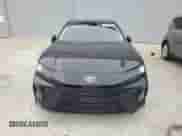 2025 Toyota Camry LE с VIN 4T1DAACK2SU587570, выставлен на аукционе Copart как лот 89838345 с пробегом 13 650 миль миль и Чистый • Clean title. История ставок и продаж доступна на DreamBid. Изображение 5.