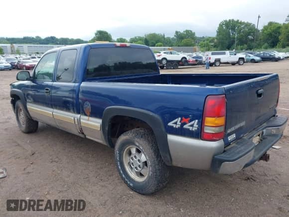 2001 Chevrolet Silverado 1500 LS с VIN 2GCEK19T411313447, выставлен на аукционе IAAI как лот 42820980 с пробегом 191 253 миль миль и . История ставок и продаж доступна на DreamBid. Изображение 3.
