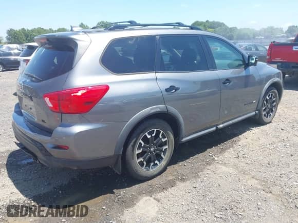 2019 Nissan Pathfinder SV с VIN 5N1DR2MN2KC626672, выставлен на аукционе IAAI как лот 42767096 с пробегом 141 596 миль миль и . История ставок и продаж доступна на DreamBid. Изображение 4.