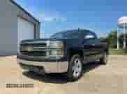 2015 Chevrolet Silverado 1500 LS z VIN 1GCVKPEC9FZ308428, wystawiony jako Copart lot #80909945 z przebiegiem 171 898 mil mil oraz Czysty tytuł • Clean title. Historia ofert i sprzedaży dostępna na DreamBid. Obrazek 2.