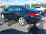 2013 Hyundai Sonata SE with VIN 5NPEC4AC0DH667107, listed as a IAAI auction lot 43428955 with 190,362 mi miles and . Bid and sale history available at DreamBid. Image 3.