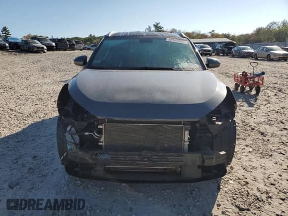 2017 Hyundai Tucson SE with VIN KM8J3CA44HU502220, listed as a Copart auction lot 80122085 with 121,120 mi miles and Salvage title. Bid and sale history available at DreamBid. Image 5.