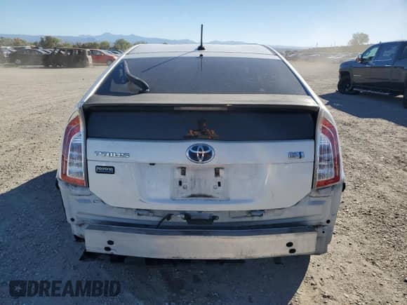 2013 Toyota Prius One with VIN JTDKN3DU2D5601962, listed as a Copart auction lot 87252005 with 134,533 mi miles and Salvage title. Bid and sale history available at DreamBid. Image 6.