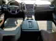 2017 Chevrolet Tahoe LS с VIN 1GNSCAKC1HR243456, выставлен на аукционе Copart как лот 67948855 с пробегом 136 173 миль миль и Списание • Salvage title. История ставок и продаж доступна на DreamBid. Изображение 8.