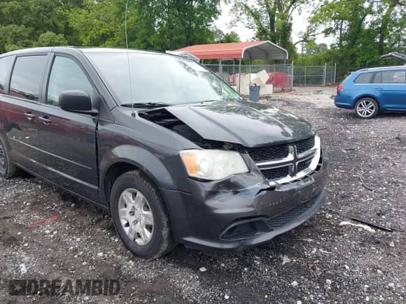 2012 Dodge Grand Caravan SE z VIN 2C4RDGBG2CR160230, wystawiony jako IAAI lot #42208654 z przebiegiem 140 726 mil mil oraz . Historia ofert i sprzedaży dostępna na DreamBid. Obrazek 6.