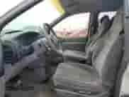 2000 Dodge Caravan with VIN 2B4GP25G4YR791420, listed as a Copart auction lot 83426754 with 141,635 mi miles and Salvage title. Bid and sale history available at DreamBid. Image 7.