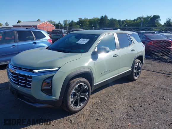 2025 Chevrolet Equinox FWD LT с VIN 3GNAXHEG5SL326264, выставлен на аукционе IAAI как лот 43068439 с пробегом 8 814 миль миль и . История ставок и продаж доступна на DreamBid. Изображение 18.