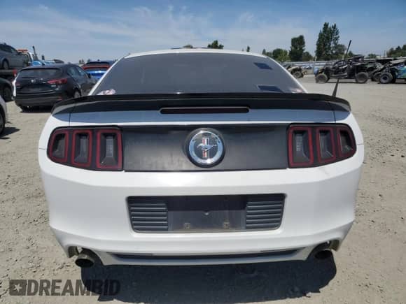2014 Ford Mustang V6 with VIN 1ZVBP8AM0E5239768, listed as a Copart auction lot 65407285 with 195,341 mi miles and Salvage title. Bid and sale history available at DreamBid. Image 6.