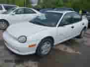 1999 Dodge Neon z VIN 1B3ES47Y6XD157331, wystawiony jako IAAI lot #42153698 z przebiegiem 218 408 mil mil oraz . Historia ofert i sprzedaży dostępna na DreamBid. Obrazek 2.