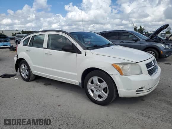 2009 Dodge Caliber SXT с VIN 1B3HB48A89D107788, выставлен на аукционе Copart как лот 72465714 с пробегом 120 549 миль миль и Списание • Salvage title. История ставок и продаж доступна на DreamBid. Изображение 4.