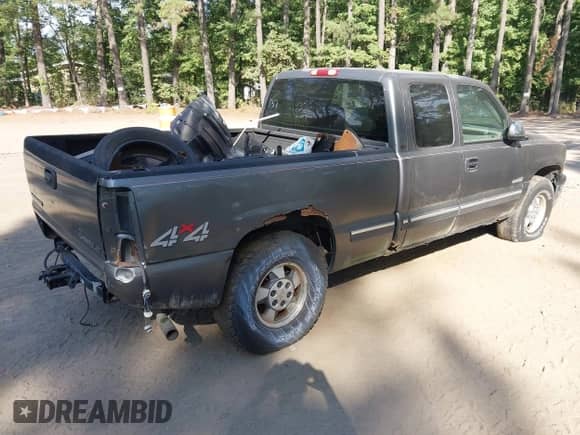 1999 Chevrolet Silverado 1500 LS with VIN 2GCEK19T6X1210572, listed as a IAAI auction lot 43155259 with 207,027 mi miles and . Bid and sale history available at DreamBid. Image 4.